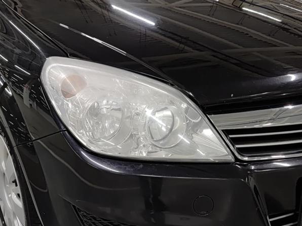 Opel Astra H Рестайлинг с пробегом 2010 года, цена 589 000 рублей, 138332 км, седан, Автокод Объявления