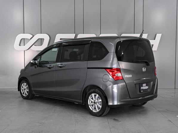 Honda Freed I с пробегом 2010 года, цена 1 249 000 рублей, 86488 км, компактвэн, Автокод Объявления
