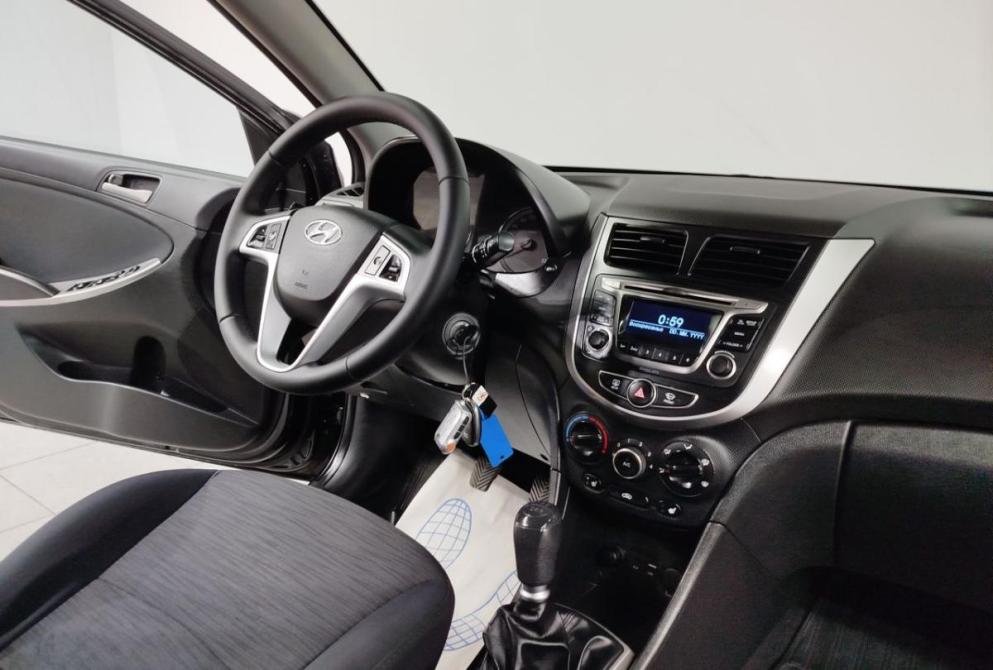 Hyundai Solaris I Рестайлинг Саратов  - изображение 14