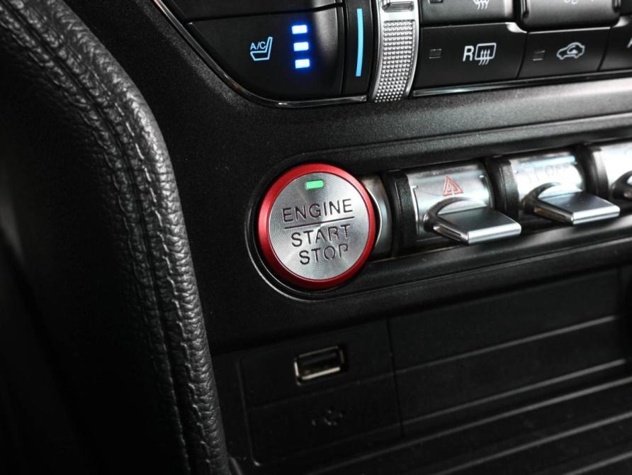 Ford Mustang VI Рестайлинг Ростов-на-Дону  - изображение 16