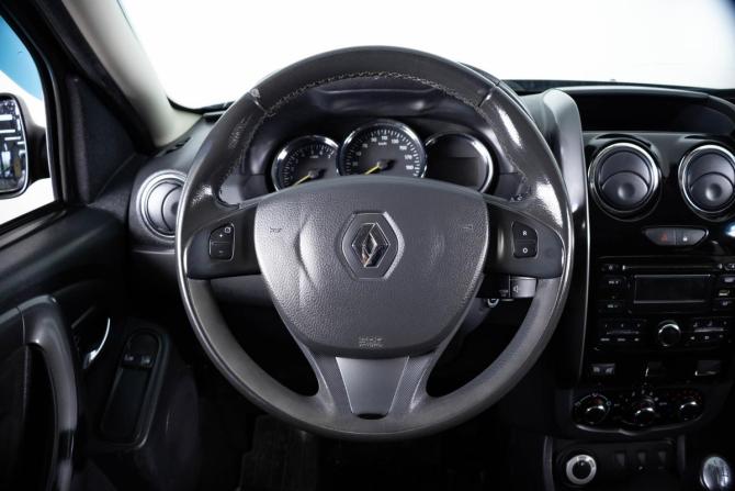 Renault Duster I Рестайлинг с пробегом 2015 года, цена 1 259 000 рублей, 193000 км, внедорожник, Автокод Объявления