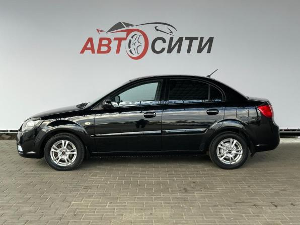 Kia Rio II Рестайлинг с пробегом 2009 года, цена 555 000 рублей, 209000 км, седан, Автокод Объявления