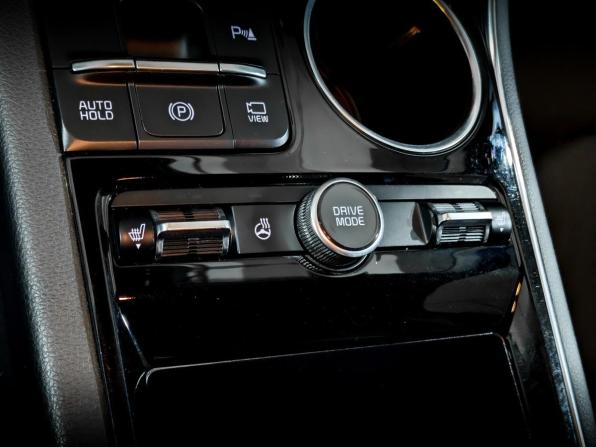 Kia K5 III с пробегом 2021 года, цена 2 650 000 рублей, 64270 км, седан, Автокод Объявления