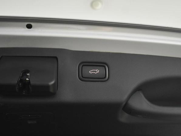 Kia Sorento III Prime с пробегом 2017 года, цена 2 200 000 рублей, 332774 км, внедорожник, Автокод Объявления