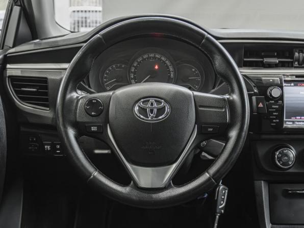 Toyota Corolla XI (E160 E170 E180) с пробегом 2014 года, цена 1 020 000 рублей, 186899 км, седан, Автокод Объявления