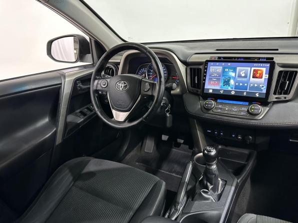 Toyota RAV4 IV (XA40) с пробегом 2013 года, цена 1 740 000 рублей, 205198 км, внедорожник, Автокод Объявления