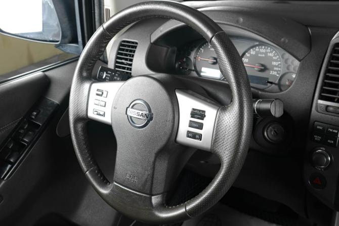 Nissan Navara (Frontier) III (D40) Рестайлинг с пробегом 2011 года, цена 1 729 000 рублей, 203400 км, offers.body_type.unknown, Автокод Объявления