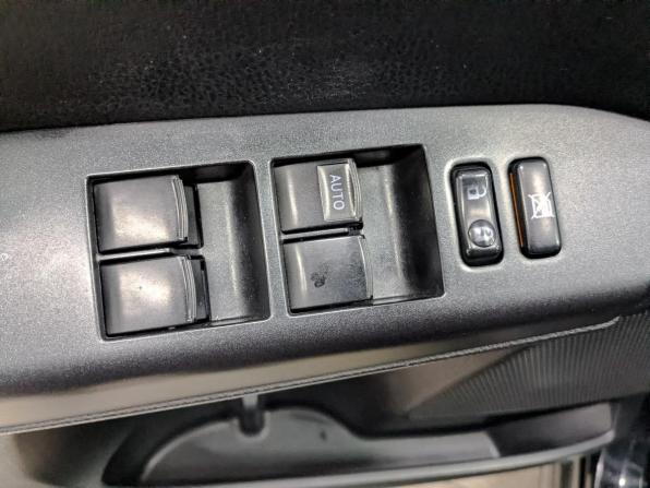 Toyota RAV4 IV (XA40) Рестайлинг с пробегом 2018 года, цена 2 280 000 рублей, 96173 км, внедорожник, Автокод Объявления