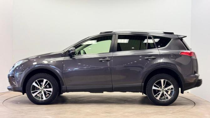 Toyota RAV4 IV (XA40) с пробегом 2015 года, цена 1 950 000 рублей, 205092 км, внедорожник, Автокод Объявления