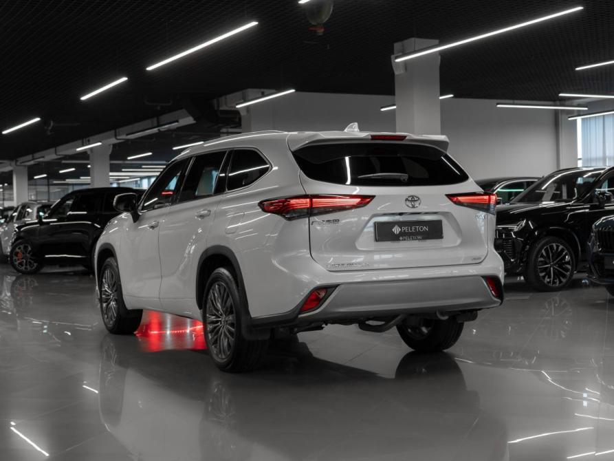Toyota Highlander IV (XU70) Москва  - изображение 4