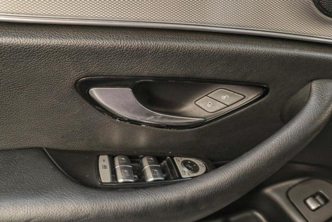 Mercedes-Benz E-Класс V (W213 S213 C238) с пробегом 2016 года, цена 2 629 000 рублей, 259902 км, седан, Автокод Объявления