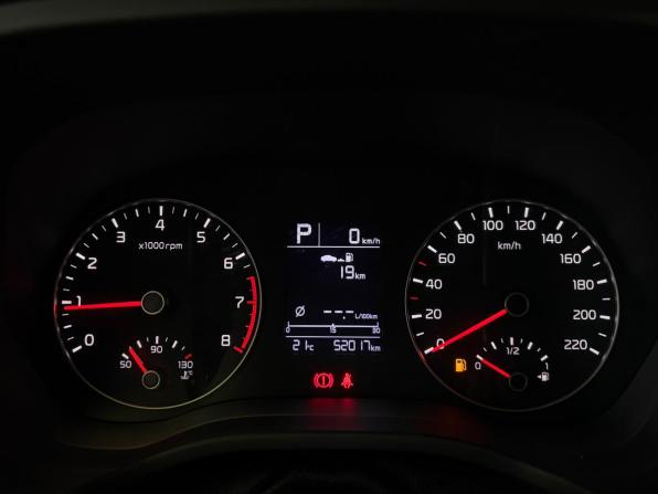Kia Rio IV Рестайлинг с пробегом 2021 года, цена 1 797 000 рублей, 52000 км, хэтчбек, Автокод Объявления