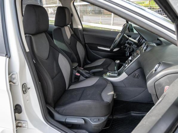 Peugeot 308 I Рестайлинг с пробегом 2012 года, цена 540 000 рублей, 216767 км, универсал, Автокод Объявления