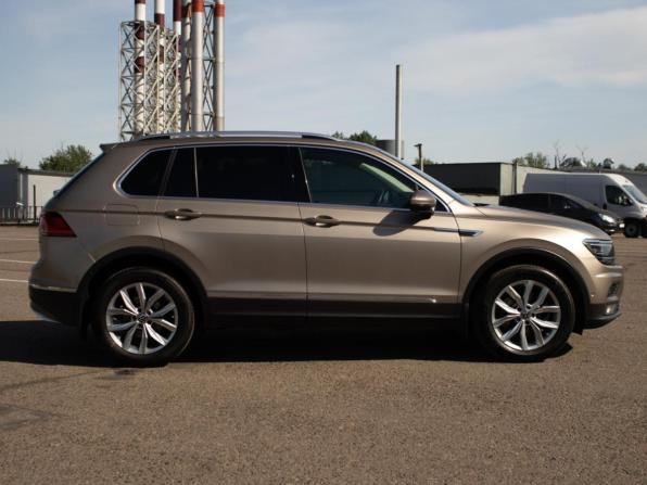 Volkswagen Tiguan II с пробегом 2017 года, цена 3 450 000 рублей, 61282 км, внедорожник, Автокод Объявления