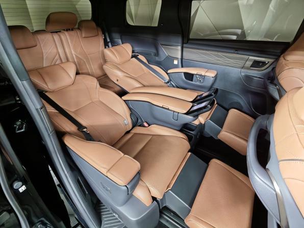 Toyota Alphard IV с пробегом 2024 года, цена 9 999 999 рублей, 19476 км, минивэн, Автокод Объявления
