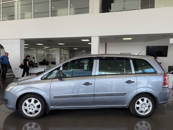 Opel Zafira B Рестайлинг с пробегом 2008 года, цена 595 000 рублей, 228995 км, компактвэн, Автокод Объявления