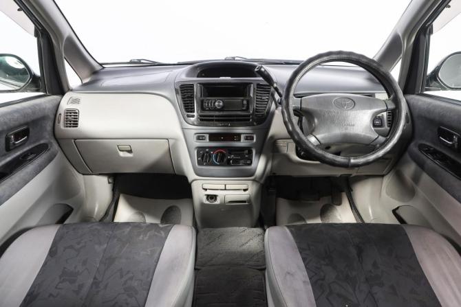 Toyota Nadia с пробегом 2000 года, цена 629 000 рублей, 320000 км, компактвэн, Автокод Объявления