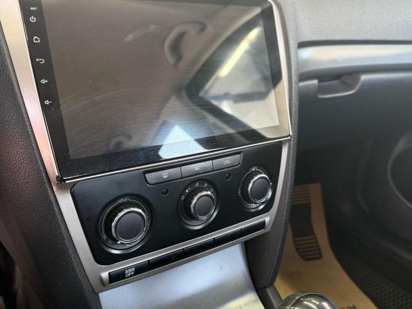 Skoda Octavia II (A5) Рестайлинг с пробегом 2011 года, цена 819 000 рублей, 173856 км, лифтбек, Автокод Объявления