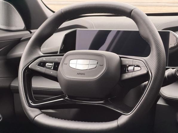 Geely Cityray с пробегом 2024 года, цена 2 415 000 рублей, 33433 км, внедорожник, Автокод Объявления