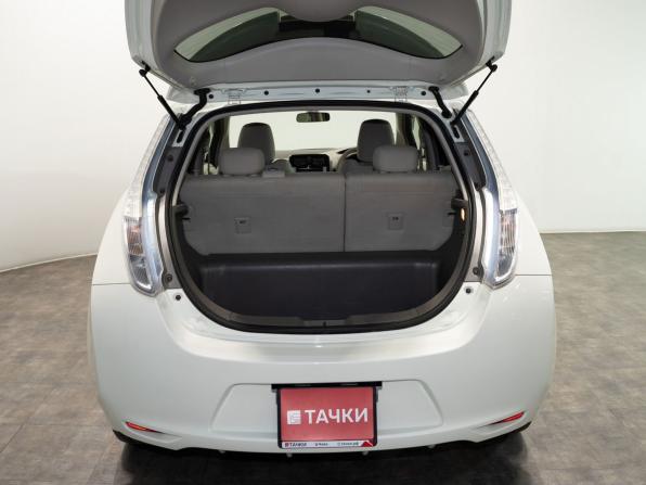 Nissan Leaf I (ZE0/AZE0) с пробегом 2011 года, цена 800 000 рублей, 112270 км, хэтчбек, Автокод Объявления
