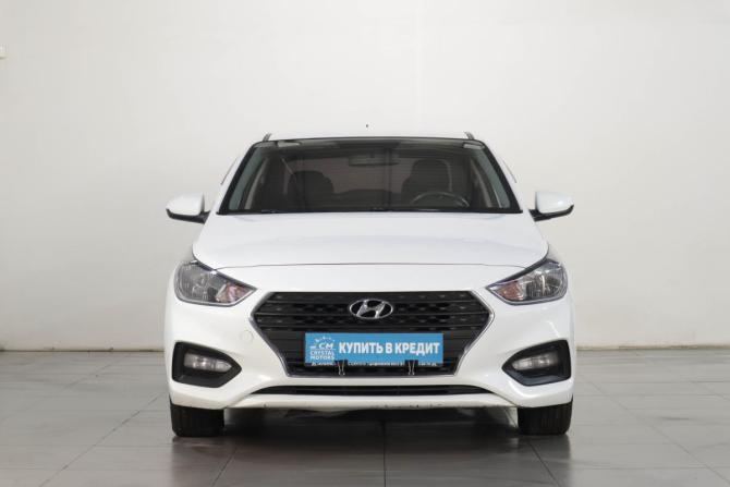 Hyundai Solaris II с пробегом 2017 года, цена 1 179 000 рублей, 120000 км, седан, Автокод Объявления