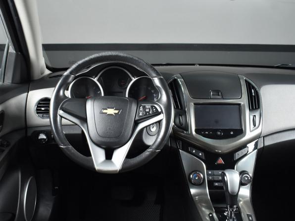 Chevrolet Cruze I Рестайлинг с пробегом 2014 года, цена 845 995 рублей, 180840 км, хэтчбек, Автокод Объявления