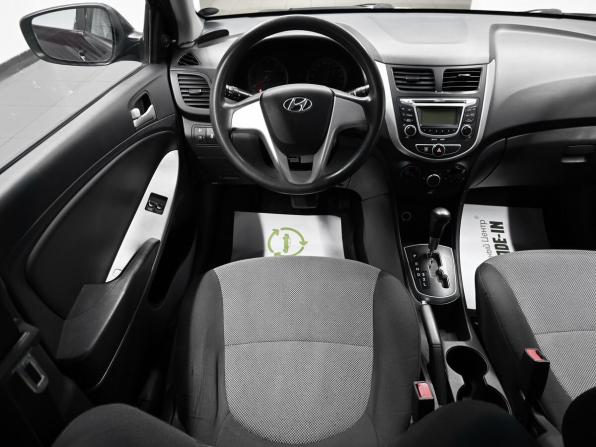 Hyundai Solaris I с пробегом 2012 года, цена 675 000 рублей, 195016 км, хэтчбек, Автокод Объявления