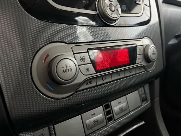 Ford Focus II Рестайлинг с пробегом 2011 года, цена 879 000 рублей, 79745 км, хэтчбек, Автокод Объявления