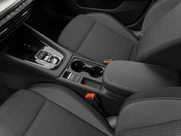 Skoda Octavia IV (A8) с пробегом 2021 года, цена 2 360 000 рублей, 51116 км, лифтбек, Автокод Объявления