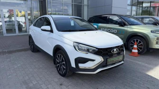 Lada (ВАЗ) Vesta I Рестайлинг (NG) с пробегом 2023 года, цена 1 296 000 рублей, 68618 км, седан, Автокод Объявления