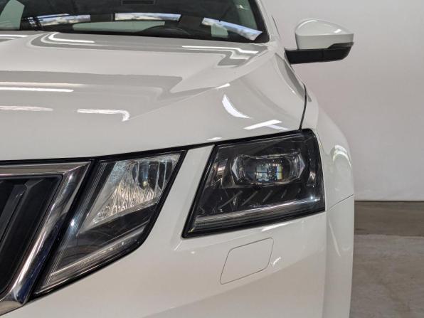 Skoda Octavia III (A7) Рестайлинг с пробегом 2020 года, цена 1 795 000 рублей, 84909 км, лифтбек, Автокод Объявления