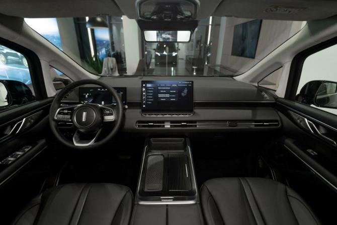 Новый Wey 80 2024 года, цена 6 973 310 рублей, минивэн, Автокод Объявления