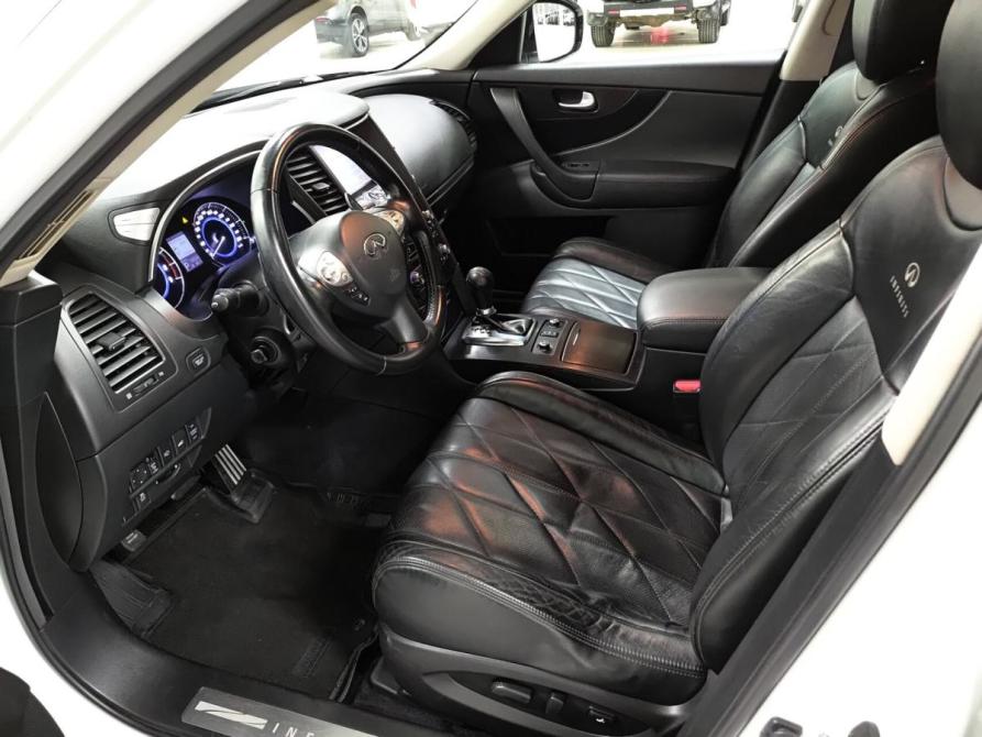 Infiniti QX70 Казань  - изображение 20