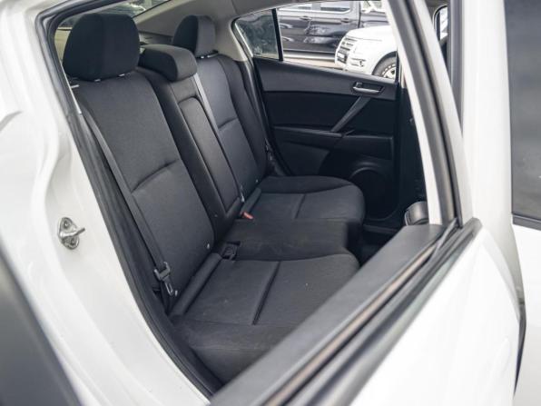 Mazda 3 II (BL) с пробегом 2010 года, цена 780 000 рублей, 228057 км, седан, Автокод Объявления