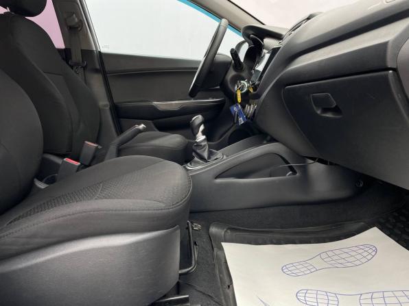 Kia Rio III Рестайлинг с пробегом 2016 года, цена 825 000 рублей, 142628 км, седан, Автокод Объявления