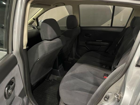 Nissan Tiida I Рестайлинг с пробегом 2012 года, цена 975 000 рублей, 79001 км, хэтчбек, Автокод Объявления