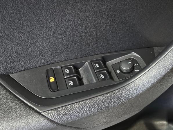 Skoda Karoq I с пробегом 2021 года, цена 2 499 000 рублей, 87576 км, внедорожник, Автокод Объявления