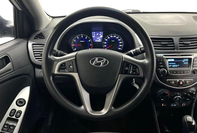 Hyundai Solaris I с пробегом 2014 года, цена 1 050 000 рублей, 104082 км, седан, Автокод Объявления