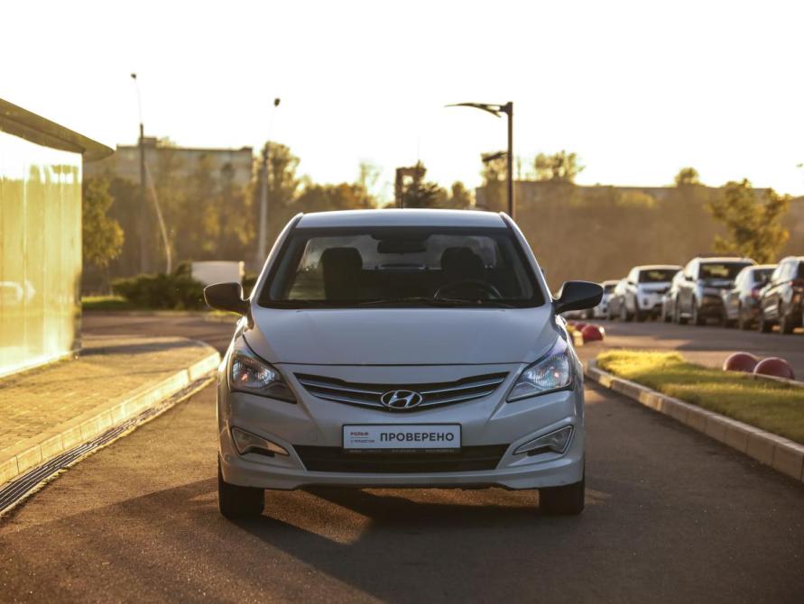 Hyundai Solaris I Рестайлинг Санкт-Петербург  - изображение 4