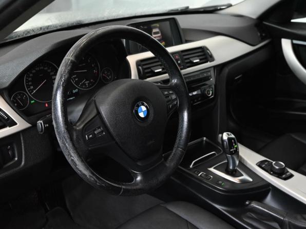 BMW 3 серии VI (F3x) Рестайлинг с пробегом 2015 года, цена 2 187 500 рублей, 180876 км, седан, Автокод Объявления