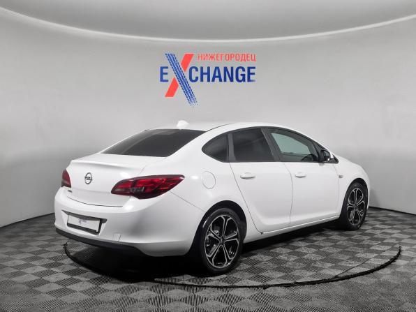 Opel Astra J Рестайлинг с пробегом 2012 года, цена 769 000 рублей, 178926 км, седан, Автокод Объявления