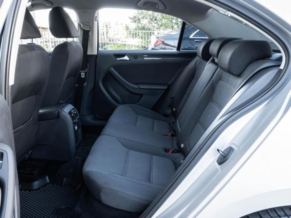 Volkswagen Jetta VI с пробегом 2013 года, цена 998 300 рублей, 297475 км, седан, Автокод Объявления