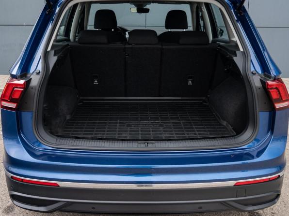 Volkswagen Tiguan II Рестайлинг с пробегом 2021 года, цена 2 840 000 рублей, 46482 км, внедорожник, Автокод Объявления