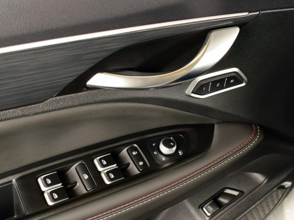 Geely Tugella I Рестайлинг с пробегом 2024 года, цена 2 949 999 рублей, 48621 км, внедорожник, Автокод Объявления