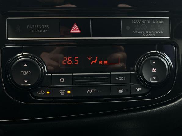 Mitsubishi Outlander III Рестайлинг 3 с пробегом 2019 года, цена 1 750 000 рублей, 127900 км, внедорожник, Автокод Объявления