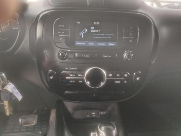 Kia Soul II Рестайлинг с пробегом 2017 года, цена 1 299 000 рублей, 174000 км, хэтчбек, Автокод Объявления