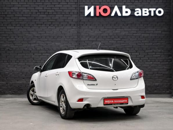 Mazda 3 II (BL) Рестайлинг с пробегом 2012 года, цена 1 000 000 рублей, 194758 км, хэтчбек, Автокод Объявления
