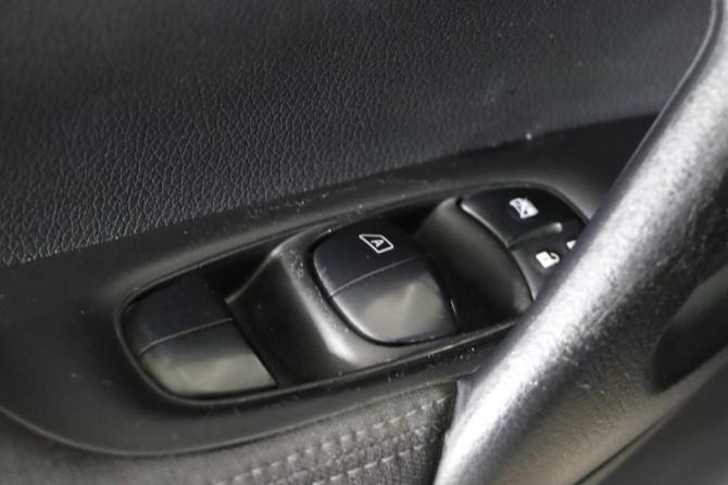 Nissan Qashqai II с пробегом 2016 года, цена 1 179 990 рублей, 158276 км, внедорожник, Автокод Объявления