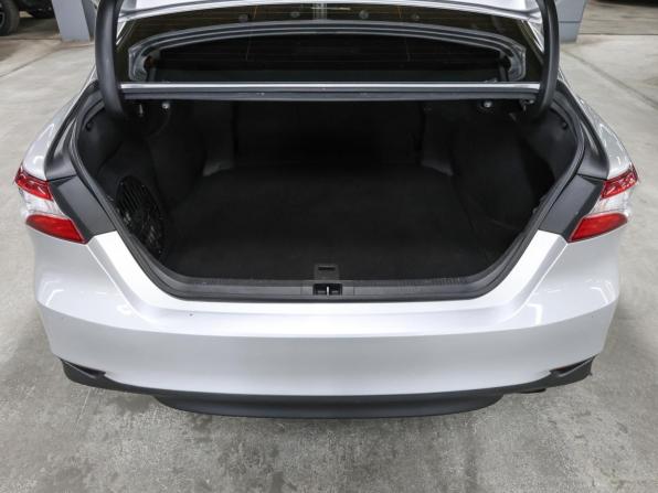 Toyota Camry VIII (XV70) с пробегом 2019 года, цена 2 098 000 рублей, 128324 км, седан, Автокод Объявления