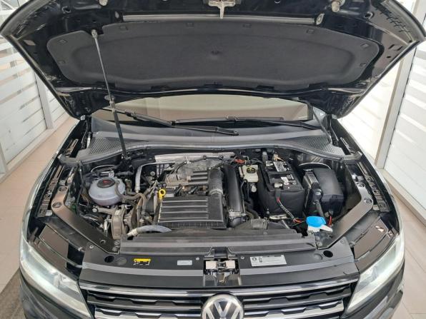 Volkswagen Tiguan II с пробегом 2020 года, цена 2 970 000 рублей, 56289 км, внедорожник, Автокод Объявления
